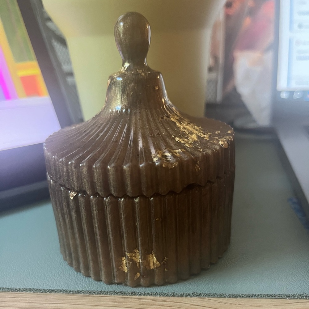 Jewelry holder